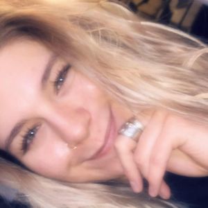 Meet your Posher, Mary bethany